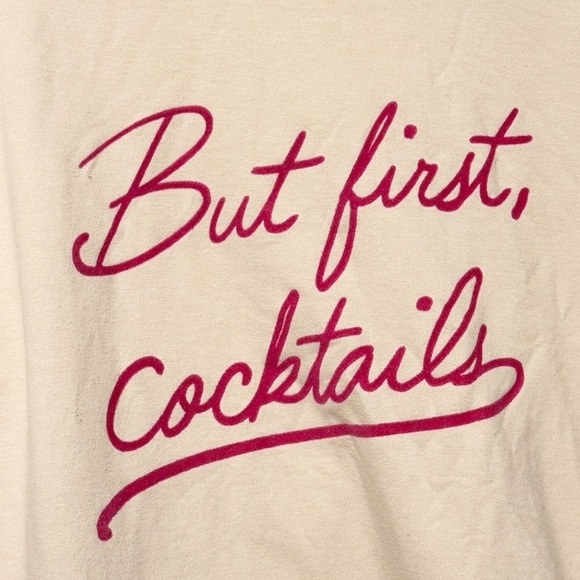 WILDFOX But First Cocktails Pink Lightweight Sweatshirt Size Medium - Picture 3 of 7